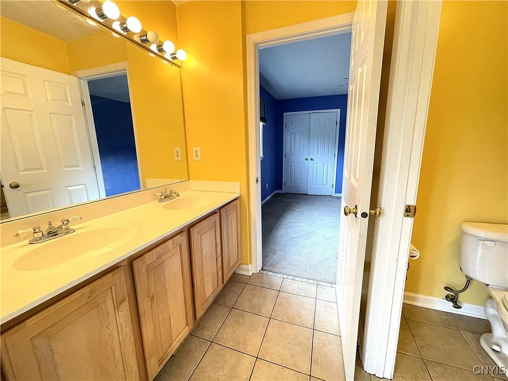 7638 Haylage Circle, Lysander, New York 13027, Lysander, New York 13027, 5 Bedrooms Bedrooms, 18 Rooms Rooms,4 BathroomsBathrooms,Residential,For Sale,7638 Haylage Circle, Lysander, New York 13027,0,S1633546