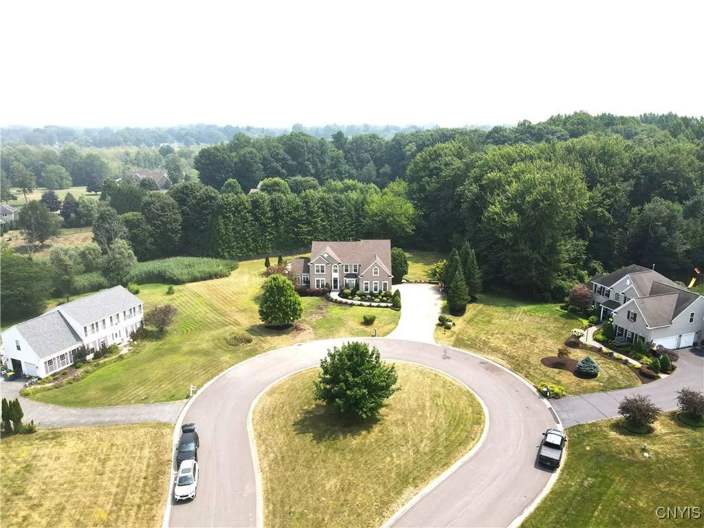 7638 Haylage Circle, Lysander, New York 13027, Lysander, New York 13027, 5 Bedrooms Bedrooms, 18 Rooms Rooms,4 BathroomsBathrooms,Residential,For Sale,7638 Haylage Circle, Lysander, New York 13027,0,S1633546