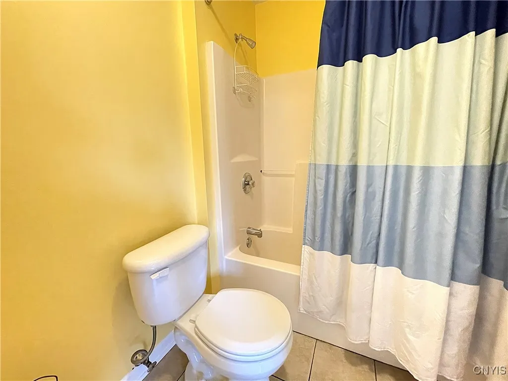 7638 Haylage Circle, Lysander, New York 13027, Lysander, New York 13027, 5 Bedrooms Bedrooms, 18 Rooms Rooms,4 BathroomsBathrooms,Residential,For Sale,7638 Haylage Circle, Lysander, New York 13027,0,S1633546