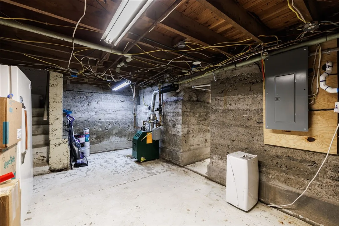 15 Chambers St, Ogden, New York 14559, Ogden, New York 14559, 3 Bedrooms Bedrooms, 8 Rooms Rooms,1 BathroomBathrooms,Residential,For Sale,15 Chambers St, Ogden, New York 14559,0,R1633104
