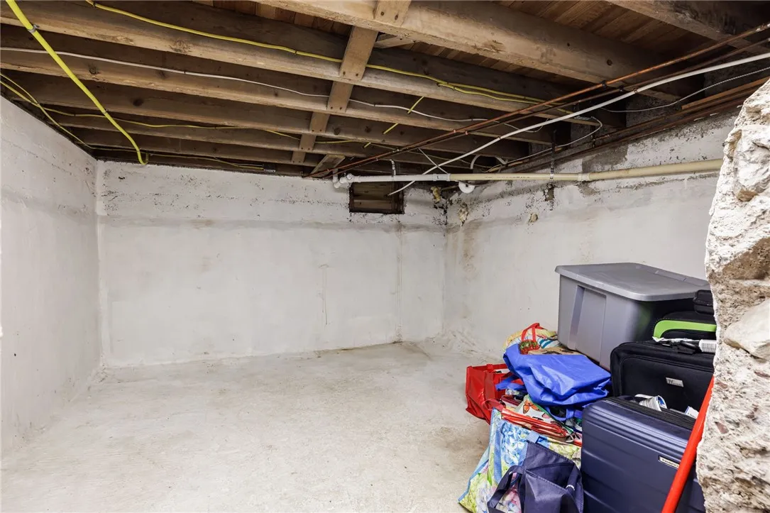 15 Chambers St, Ogden, New York 14559, Ogden, New York 14559, 3 Bedrooms Bedrooms, 8 Rooms Rooms,1 BathroomBathrooms,Residential,For Sale,15 Chambers St, Ogden, New York 14559,0,R1633104