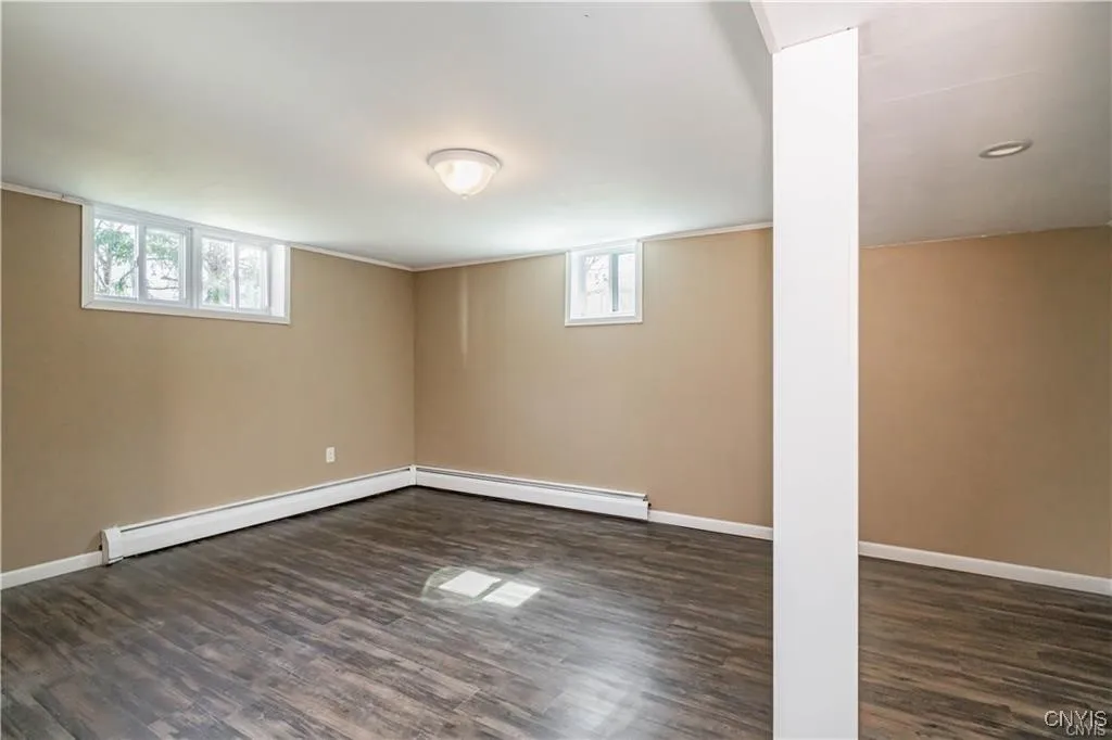 101 Terrace Circle, Dewitt, New York 13214, De Witt, New York 13214, 3 Bedrooms Bedrooms, 7 Rooms Rooms,1 BathroomBathrooms,Residential Lease,For Rent,101 Terrace Circle, Dewitt, New York 13214,0,S1628271
