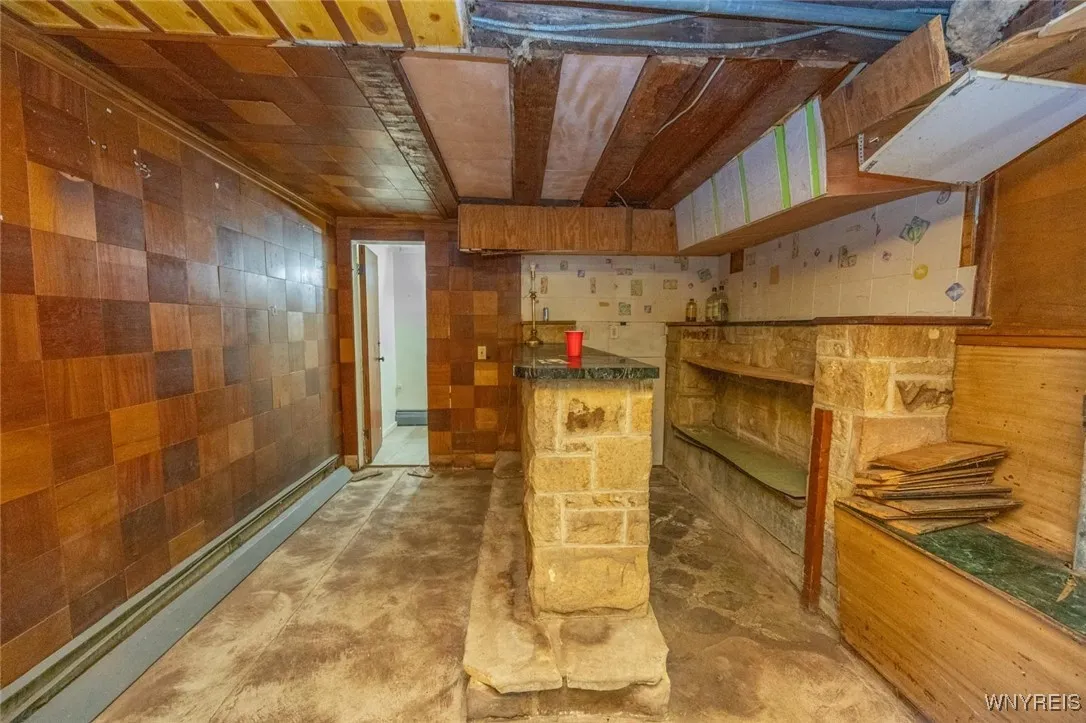 179 Callodine Avenue, Amherst, New York 14226, Amherst, New York 14226, 9 Bedrooms Bedrooms, ,4 BathroomsBathrooms,Residential,For Sale,179 Callodine Avenue, Amherst, New York 14226,B1633141