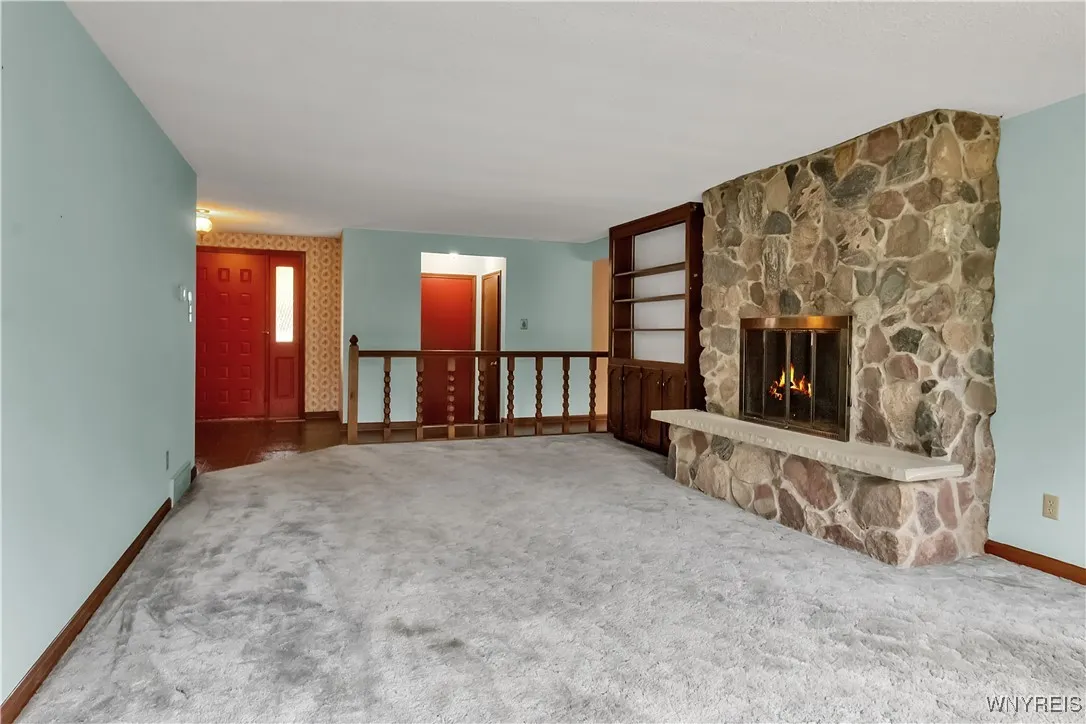 6810 Tuscany Lane, Clarence, New York 14051, Clarence, New York 14051, 4 Bedrooms Bedrooms, 7 Rooms Rooms,2 BathroomsBathrooms,Residential,For Sale,6810 Tuscany Lane, Clarence, New York 14051,B1631660
