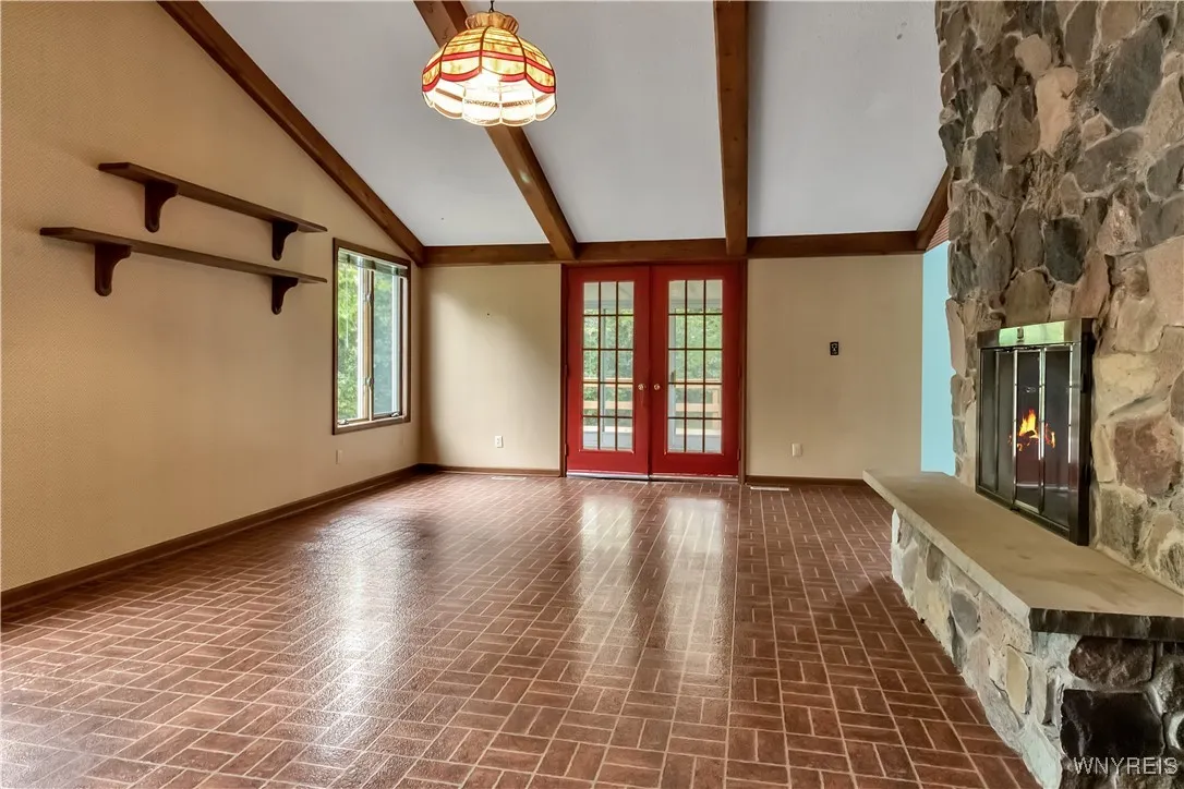 6810 Tuscany Lane, Clarence, New York 14051, Clarence, New York 14051, 4 Bedrooms Bedrooms, 7 Rooms Rooms,2 BathroomsBathrooms,Residential,For Sale,6810 Tuscany Lane, Clarence, New York 14051,B1631660