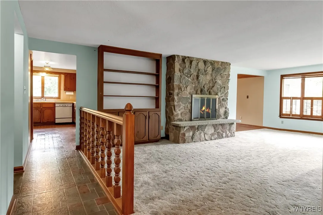 6810 Tuscany Lane, Clarence, New York 14051, Clarence, New York 14051, 4 Bedrooms Bedrooms, 7 Rooms Rooms,2 BathroomsBathrooms,Residential,For Sale,6810 Tuscany Lane, Clarence, New York 14051,B1631660