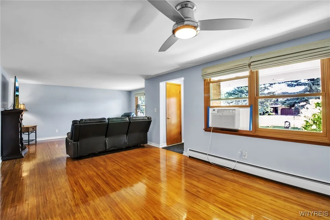 442 Rowley Road, Cheektowaga, New York 14043, Cheektowaga, New York 14043, 3 Bedrooms Bedrooms, 7 Rooms Rooms,1 BathroomBathrooms,Residential,For Sale,442 Rowley Road, Cheektowaga, New York 14043,B1633617