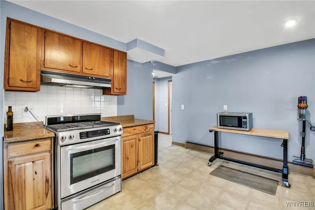 442 Rowley Road, Cheektowaga, New York 14043, Cheektowaga, New York 14043, 3 Bedrooms Bedrooms, 7 Rooms Rooms,1 BathroomBathrooms,Residential,For Sale,442 Rowley Road, Cheektowaga, New York 14043,B1633617