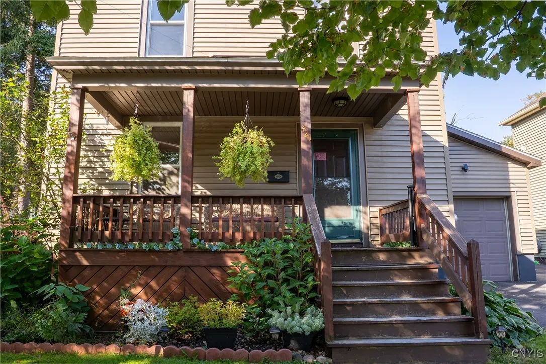 421 North Caroline Street, Herkimer, New York 1335, Herkimer, New York 13350, 3 Bedrooms Bedrooms, 9 Rooms Rooms,1 BathroomBathrooms,Residential,For Sale,421 North Caroline Street, Herkimer, New York 1335,0,S1633501