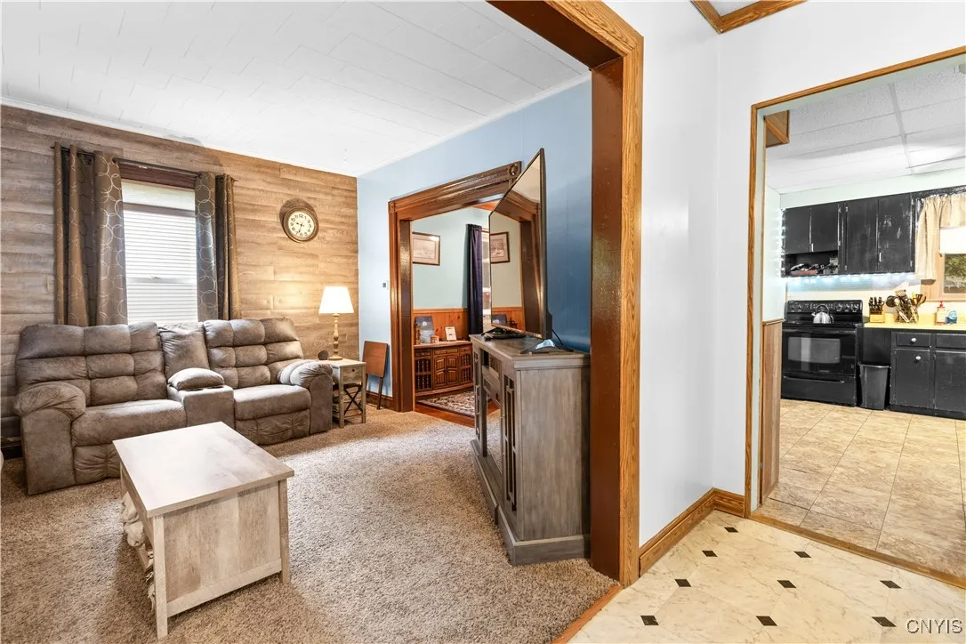 421 North Caroline Street, Herkimer, New York 1335, Herkimer, New York 13350, 3 Bedrooms Bedrooms, 9 Rooms Rooms,1 BathroomBathrooms,Residential,For Sale,421 North Caroline Street, Herkimer, New York 1335,S1633501