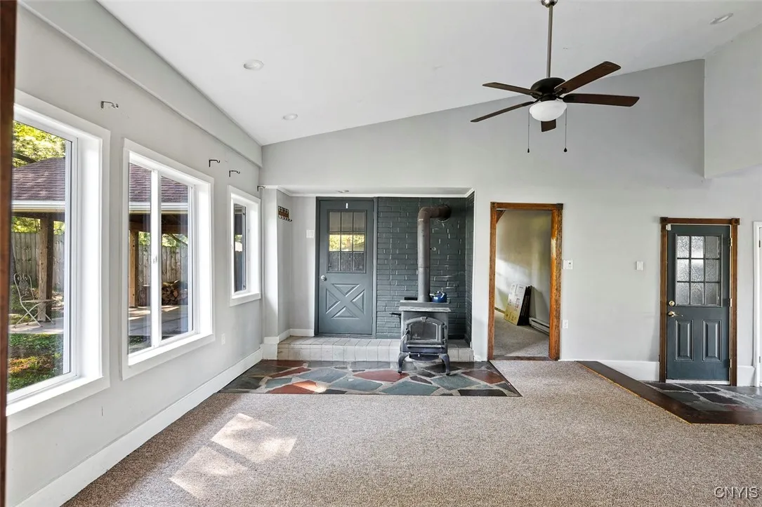 5902 North Road, Owasco, New York 13021, Owasco, New York 13021, 3 Bedrooms Bedrooms, 9 Rooms Rooms,2 BathroomsBathrooms,Residential,Closed,5902 North Road, Owasco, New York 13021,0,S1633381