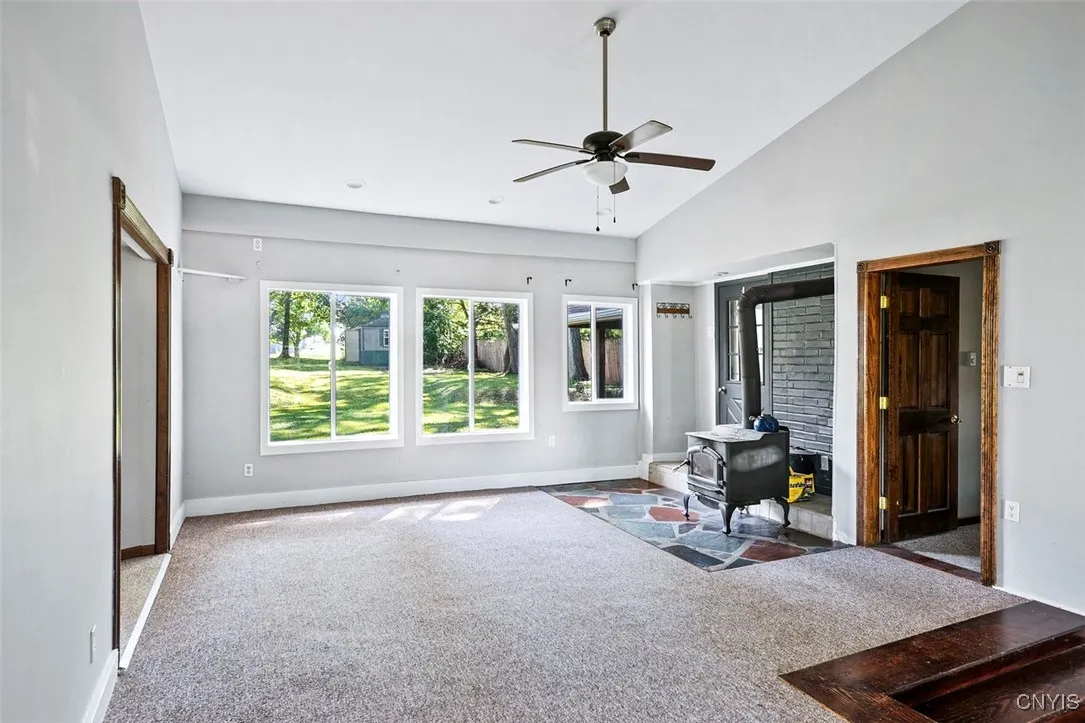 5902 North Road, Owasco, New York 13021, Owasco, New York 13021, 3 Bedrooms Bedrooms, 9 Rooms Rooms,2 BathroomsBathrooms,Residential,Closed,5902 North Road, Owasco, New York 13021,0,S1633381