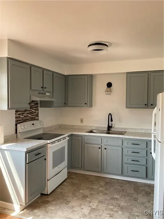 59 Duke Street, Wilna, New York 13619, Wilna, New York 13619, 3 Bedrooms Bedrooms, 9 Rooms Rooms,1 BathroomBathrooms,Residential Lease,For Rent,59 Duke Street, Wilna, New York 13619,S1633627