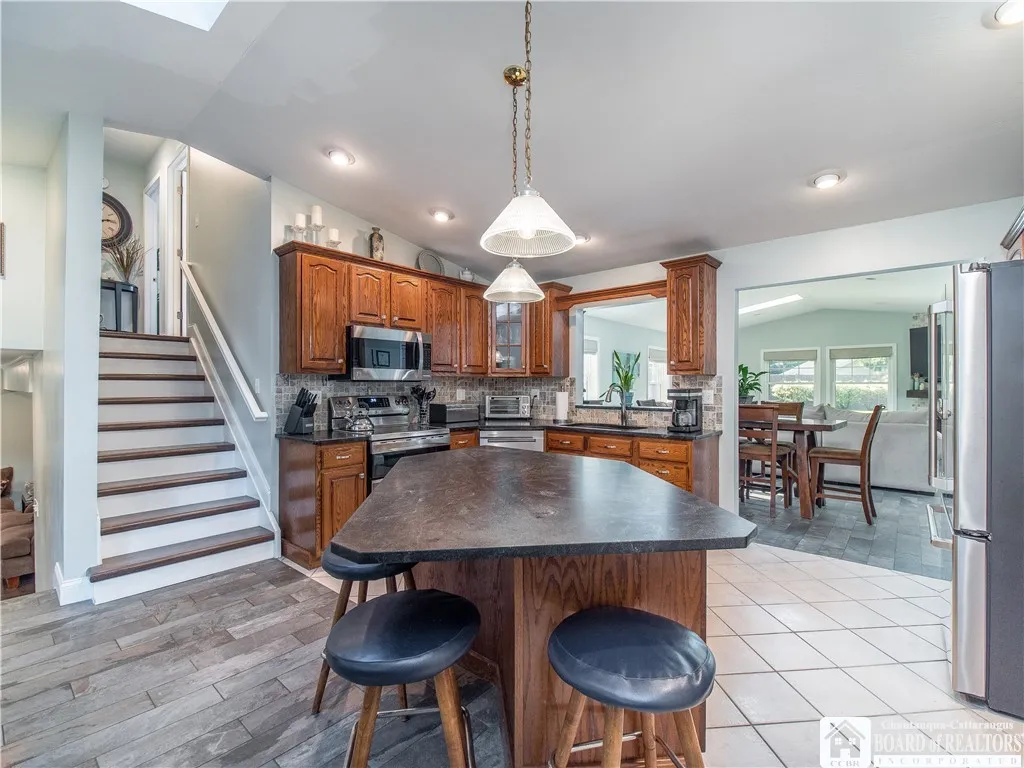 33 Delevan Avenue, Jamestown, New York 14701, Jamestown, New York 14701, 3 Bedrooms Bedrooms, 8 Rooms Rooms,2 BathroomsBathrooms,Residential,For Sale,33 Delevan Avenue, Jamestown, New York 14701,0,R1633358