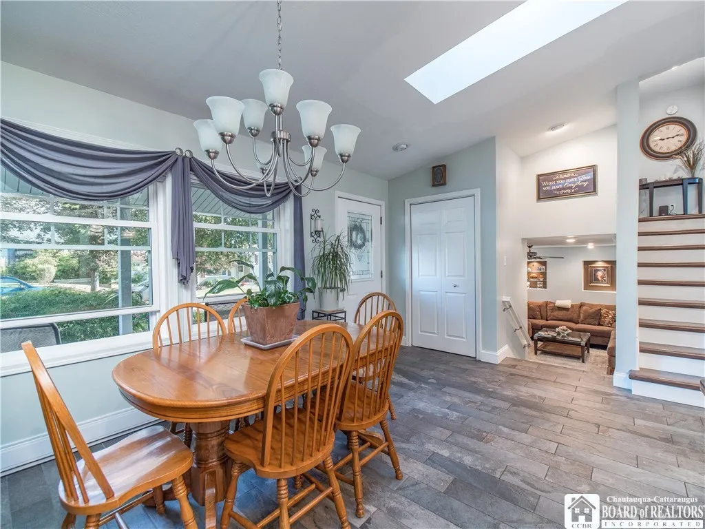 33 Delevan Avenue, Jamestown, New York 14701, Jamestown, New York 14701, 3 Bedrooms Bedrooms, 8 Rooms Rooms,2 BathroomsBathrooms,Residential,For Sale,33 Delevan Avenue, Jamestown, New York 14701,0,R1633358