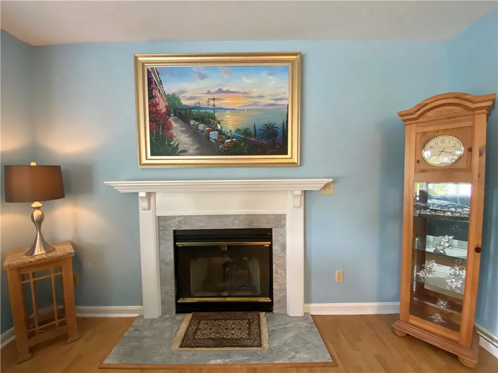 1055 West Clinton Street, Elmira, New York 14905, Elmira, New York 14905, 3 Bedrooms Bedrooms, 10 Rooms Rooms,2 BathroomsBathrooms,Residential,For Sale,1055 West Clinton Street, Elmira, New York 14905,R1632834
