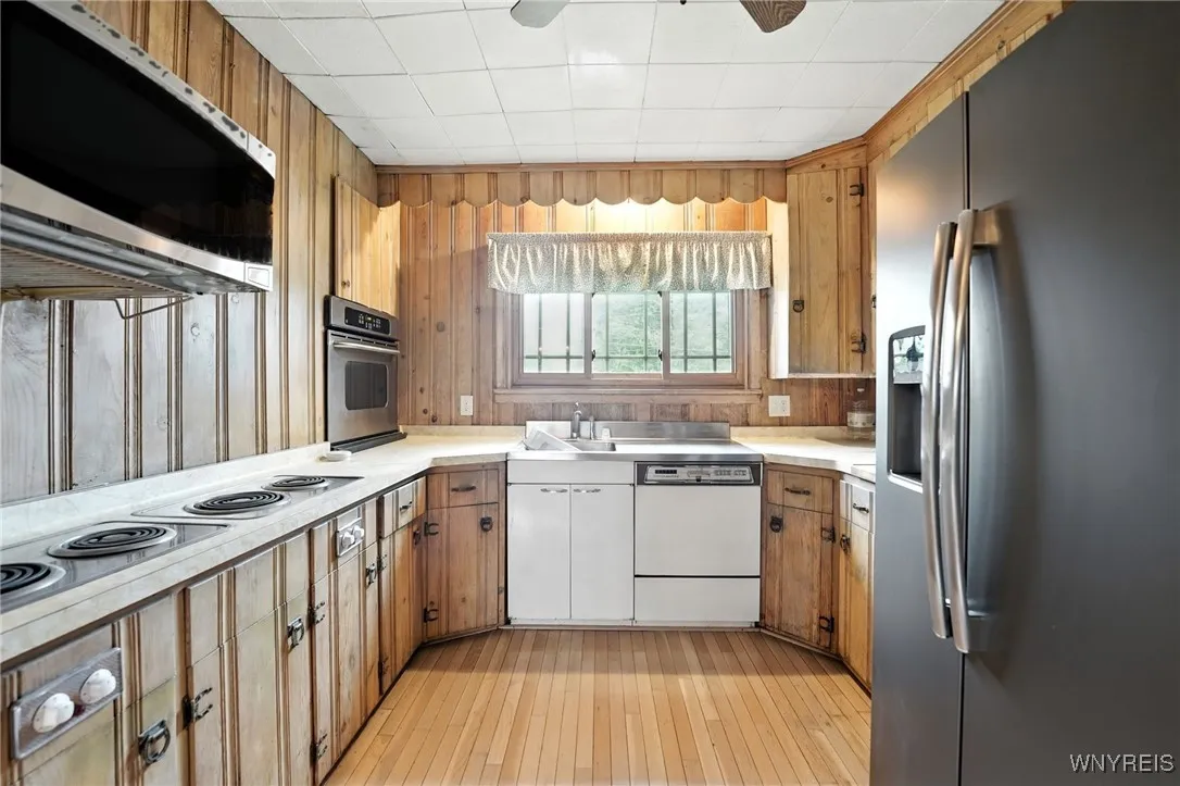 4990 Meadowbrook Road, Clarence, New York 14221, Clarence, New York 14221, 3 Bedrooms Bedrooms, 9 Rooms Rooms,2 BathroomsBathrooms,Residential,Closed,4990 Meadowbrook Road, Clarence, New York 14221,0,B1633442