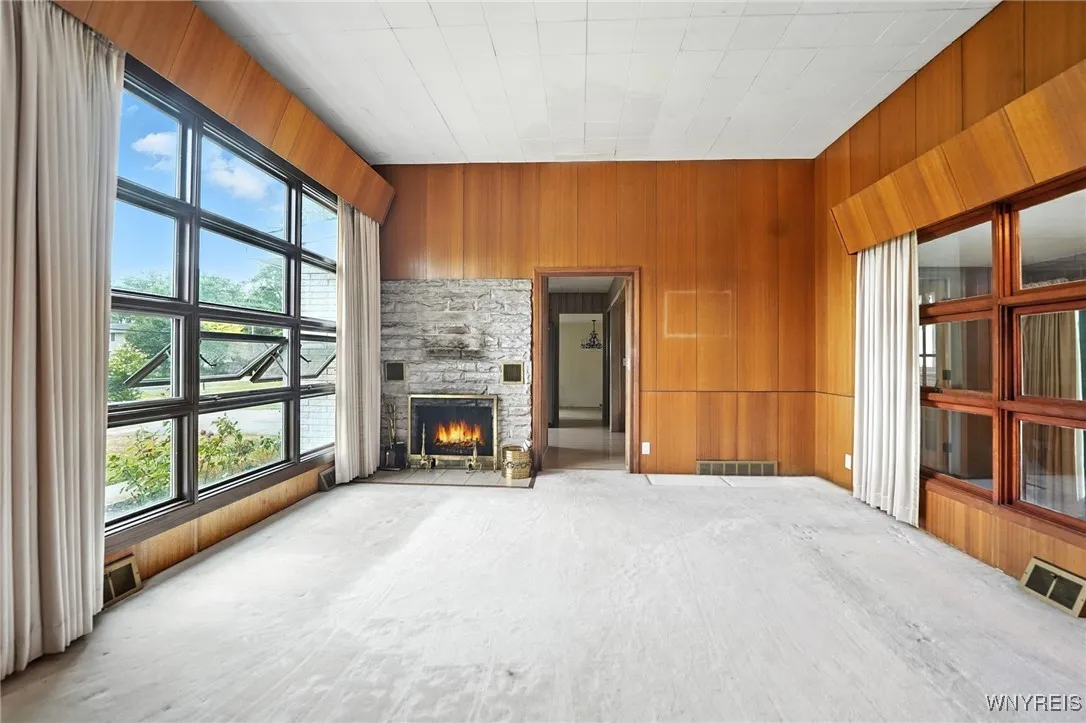 4990 Meadowbrook Road, Clarence, New York 14221, Clarence, New York 14221, 3 Bedrooms Bedrooms, 9 Rooms Rooms,2 BathroomsBathrooms,Residential,For Sale,4990 Meadowbrook Road, Clarence, New York 14221,B1633442