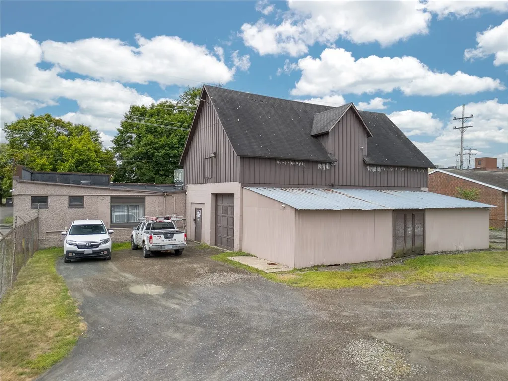 357 East 5th Street, Elmira City, New York 14901, Elmira City, New York 14901, ,Commercial Sale,For Sale,357 East 5th Street, Elmira City, New York 14901,R1633159