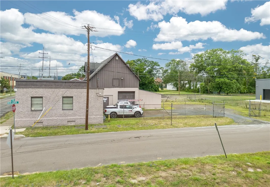 357 East 5th Street, Elmira City, New York 14901, Elmira City, New York 14901, ,Commercial Sale,For Sale,357 East 5th Street, Elmira City, New York 14901,R1633159