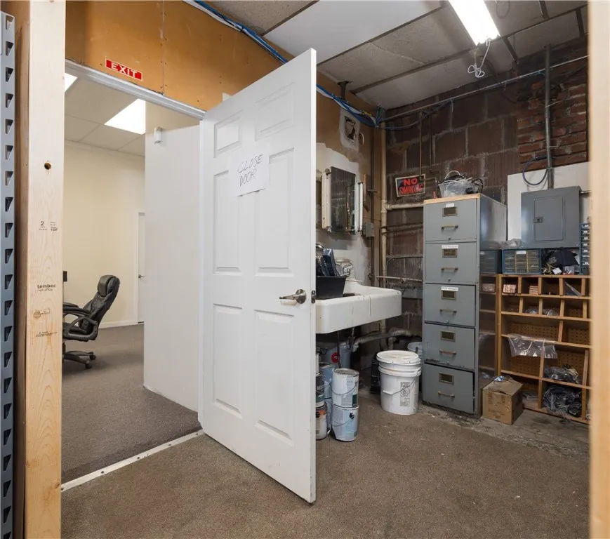 357 East 5th Street, Elmira City, New York 14901, Elmira City, New York 14901, ,Commercial Sale,For Sale,357 East 5th Street, Elmira City, New York 14901,R1633159
