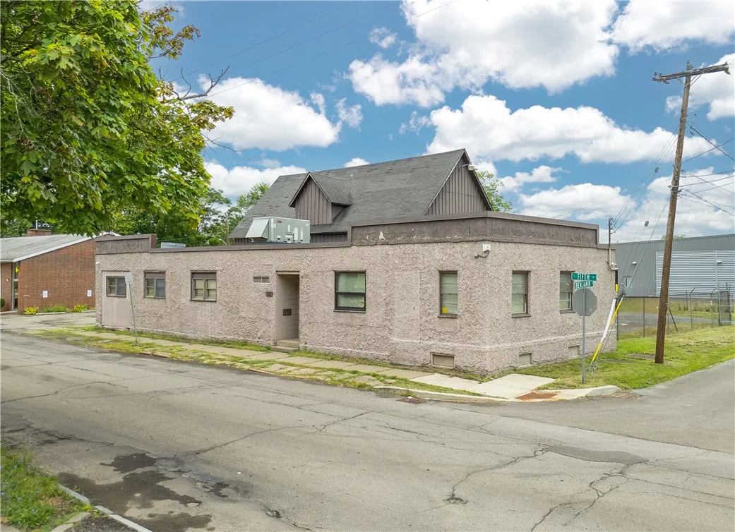 357 East 5th Street, Elmira City, New York 14901, Elmira City, New York 14901, ,Commercial Sale,For Sale,357 East 5th Street, Elmira City, New York 14901,R1633159