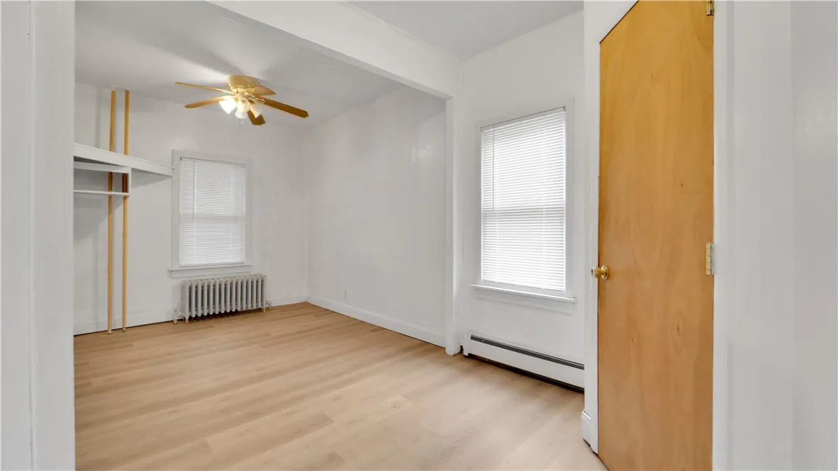 122 Dakota Street, Rochester, New York 14606, Rochester, New York 14606, 2 Bedrooms Bedrooms, 6 Rooms Rooms,1 BathroomBathrooms,Residential,For Sale,122 Dakota Street, Rochester, New York 14606,0,R1632607
