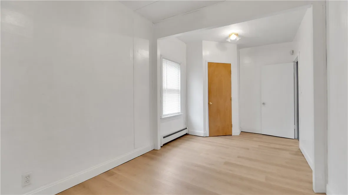 122 Dakota Street, Rochester, New York 14606, Rochester, New York 14606, 2 Bedrooms Bedrooms, 6 Rooms Rooms,1 BathroomBathrooms,Residential,For Sale,122 Dakota Street, Rochester, New York 14606,0,R1632607