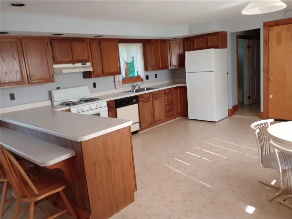 2091 Parker Hollow Road, Masonville, New York 1384, Masonville, New York 13849, 4 Bedrooms Bedrooms, 8 Rooms Rooms,1 BathroomBathrooms,Residential,For Sale,2091 Parker Hollow Road, Masonville, New York 1384,0,R1632904
