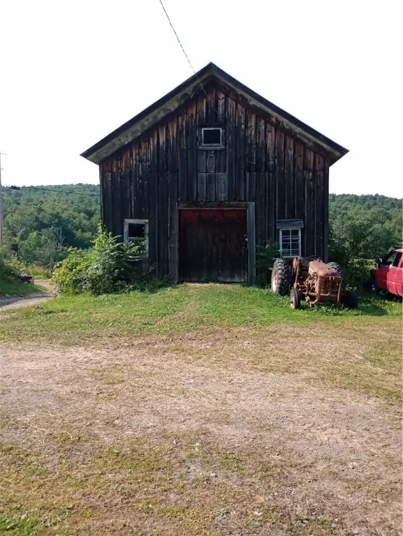 2091 Parker Hollow Road, Masonville, New York 1384, Masonville, New York 13849, 4 Bedrooms Bedrooms, 8 Rooms Rooms,1 BathroomBathrooms,Residential,For Sale,2091 Parker Hollow Road, Masonville, New York 1384,0,R1632904