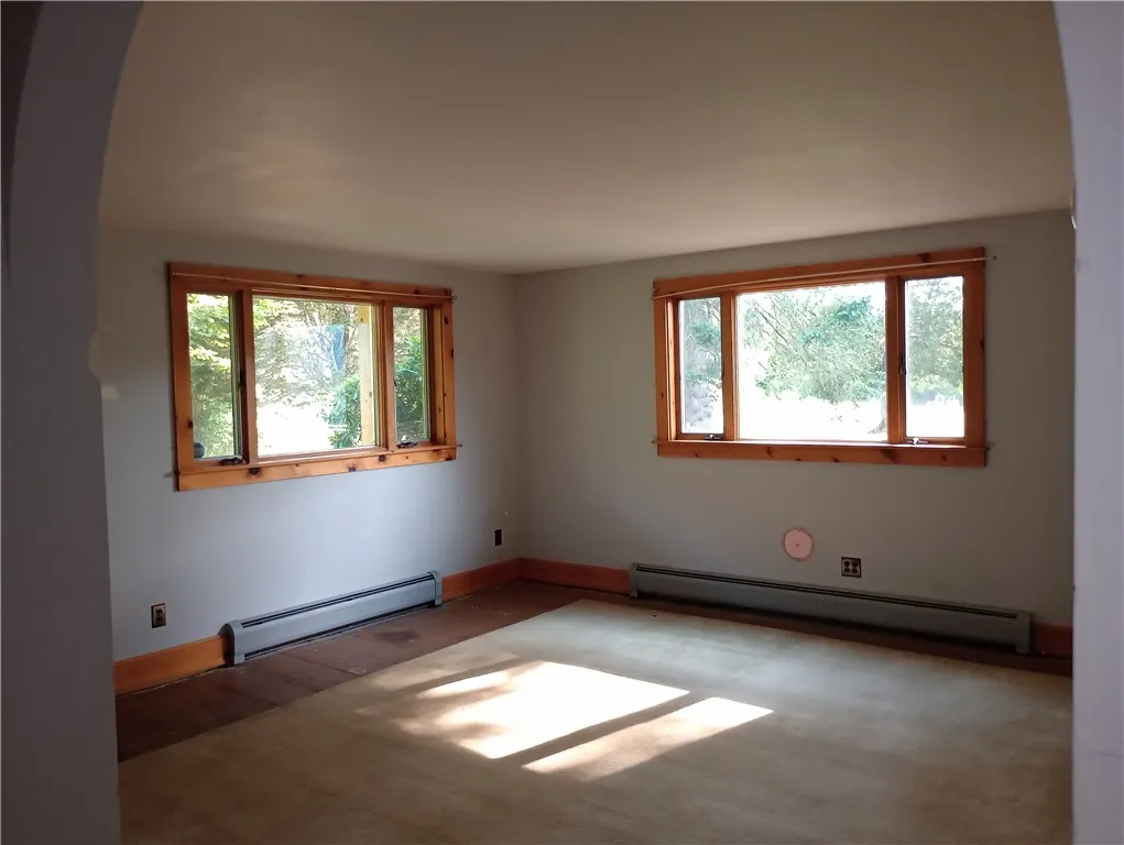 2091 Parker Hollow Road, Masonville, New York 1384, Masonville, New York 13849, 4 Bedrooms Bedrooms, 8 Rooms Rooms,1 BathroomBathrooms,Residential,For Sale,2091 Parker Hollow Road, Masonville, New York 1384,0,R1632904