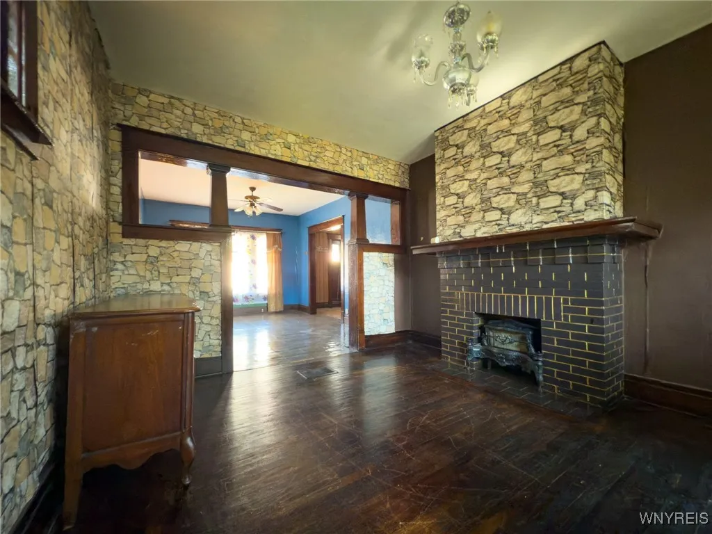 369 Abbott Road, Buffalo, New York 14220, Buffalo, New York 14220, 3 Bedrooms Bedrooms, 7 Rooms Rooms,1 BathroomBathrooms,Residential,For Sale,369 Abbott Road, Buffalo, New York 14220,B1633338