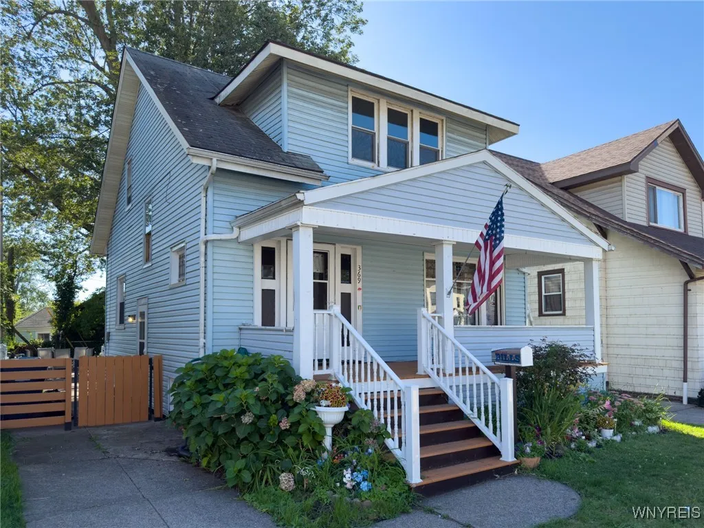 369 Abbott Road, Buffalo, New York 14220, Buffalo, New York 14220, 3 Bedrooms Bedrooms, 7 Rooms Rooms,1 BathroomBathrooms,Residential,For Sale,369 Abbott Road, Buffalo, New York 14220,B1633338