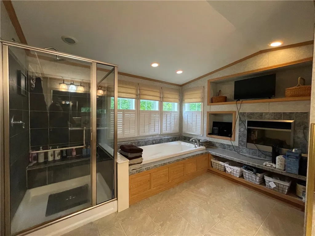 109 Bourbon, Norwich, New York 13815, Norwich, New York 13815, 2 Bedrooms Bedrooms, 7 Rooms Rooms,2 BathroomsBathrooms,Residential,For Sale,109 Bourbon, Norwich, New York 13815,0,R1633641