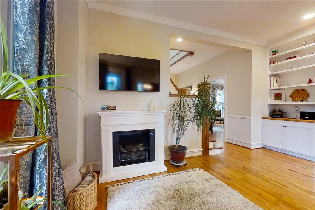 65 East 4th Street, Corning City, New York 14830, Corning City, New York 14830, 3 Bedrooms Bedrooms, 12 Rooms Rooms,3 BathroomsBathrooms,Residential,For Sale,65 East 4th Street, Corning City, New York 14830,R1632414