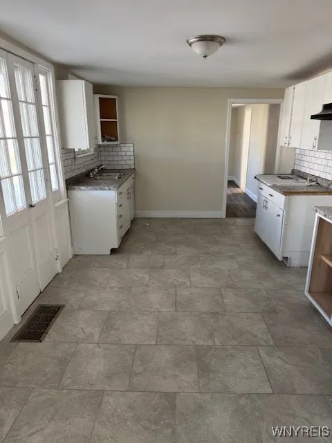 222 North Washington Street, Rome, New York 13440, Rome, New York 13440, 5 Bedrooms Bedrooms, 4 Rooms Rooms,2 BathroomsBathrooms,Residential,For Sale,222 North Washington Street, Rome, New York 13440,B1633402