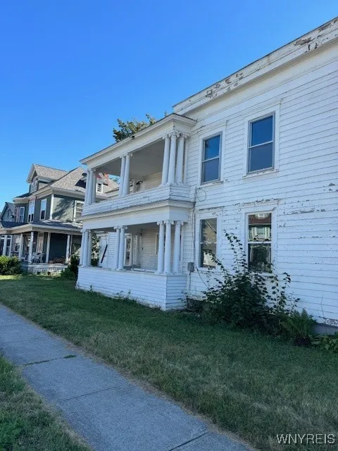 222 North Washington Street, Rome, New York 13440, Rome, New York 13440, 5 Bedrooms Bedrooms, 4 Rooms Rooms,2 BathroomsBathrooms,Residential,For Sale,222 North Washington Street, Rome, New York 13440,B1633402