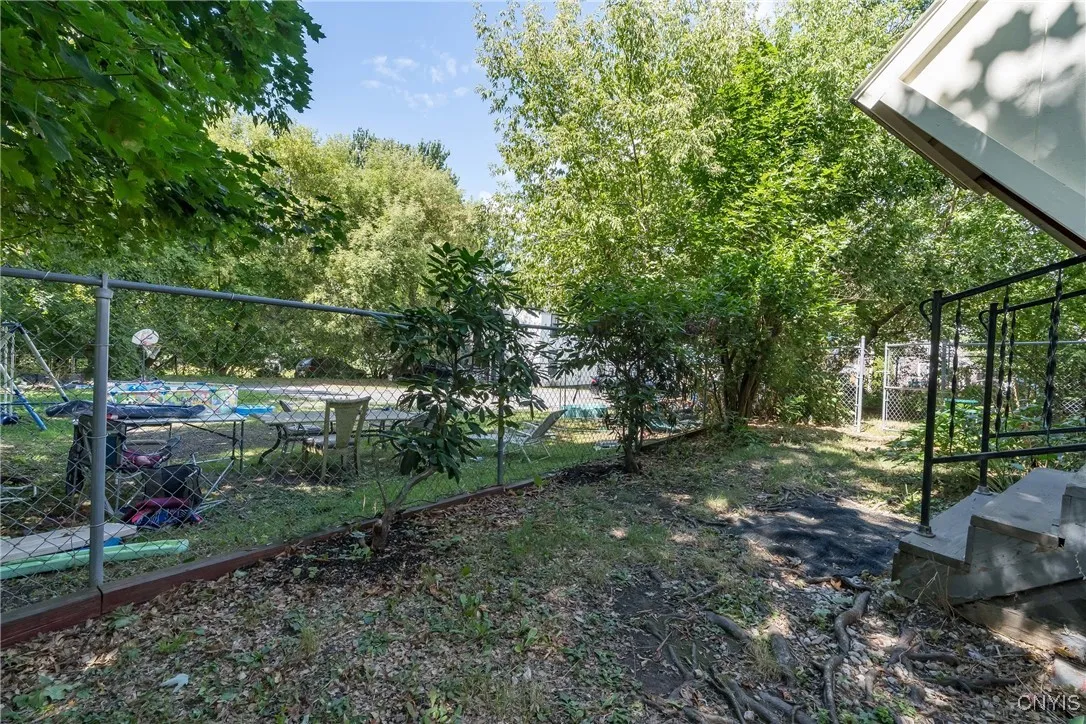212 S Meadow, Watertown City, New York 13601, Watertown City, New York 13601, 3 Bedrooms Bedrooms, 8 Rooms Rooms,2 BathroomsBathrooms,Residential,For Sale,212 S Meadow, Watertown City, New York 13601,0,S1633664