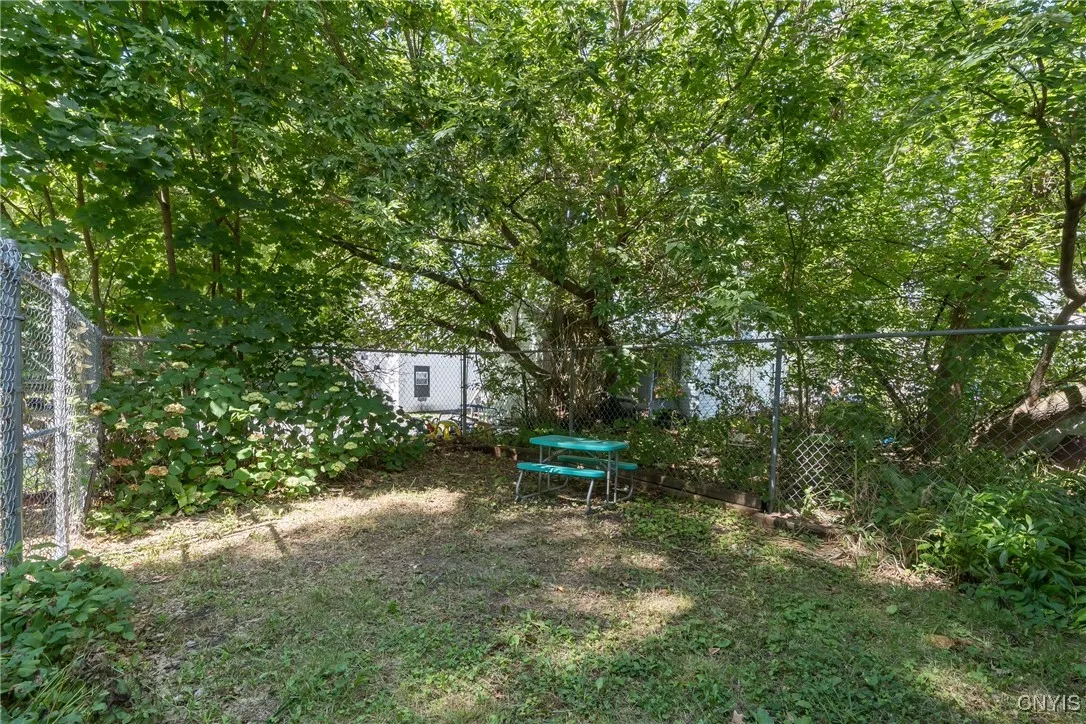 212 S Meadow, Watertown City, New York 13601, Watertown City, New York 13601, 3 Bedrooms Bedrooms, 8 Rooms Rooms,2 BathroomsBathrooms,Residential,For Sale,212 S Meadow, Watertown City, New York 13601,0,S1633664