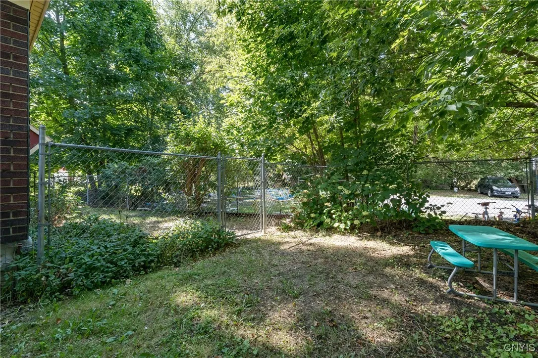 212 S Meadow, Watertown City, New York 13601, Watertown City, New York 13601, 3 Bedrooms Bedrooms, 8 Rooms Rooms,2 BathroomsBathrooms,Residential,For Sale,212 S Meadow, Watertown City, New York 13601,0,S1633664