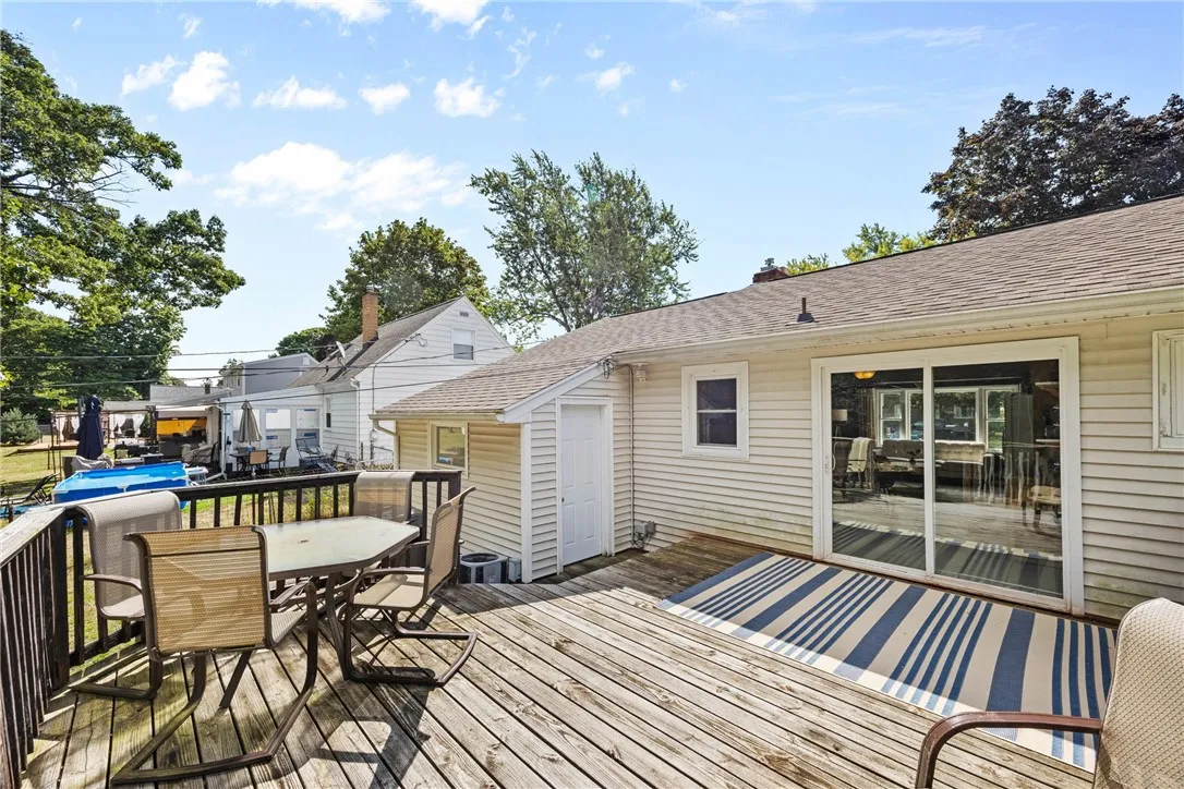 480 Covewood Blvd Boulevard, Webster, New York 145, Webster, New York 14580, 3 Bedrooms Bedrooms, 6 Rooms Rooms,1 BathroomBathrooms,Residential,For Sale,480 Covewood Blvd Boulevard, Webster, New York 145,R1631363