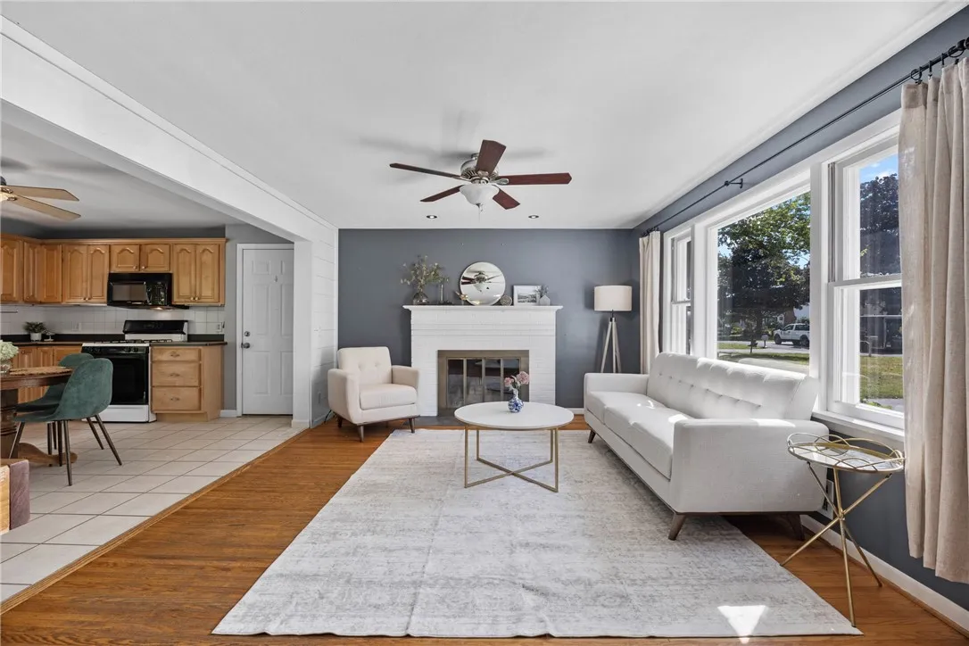 480 Covewood Blvd Boulevard, Webster, New York 145, Webster, New York 14580, 3 Bedrooms Bedrooms, 6 Rooms Rooms,1 BathroomBathrooms,Residential,For Sale,480 Covewood Blvd Boulevard, Webster, New York 145,R1631363