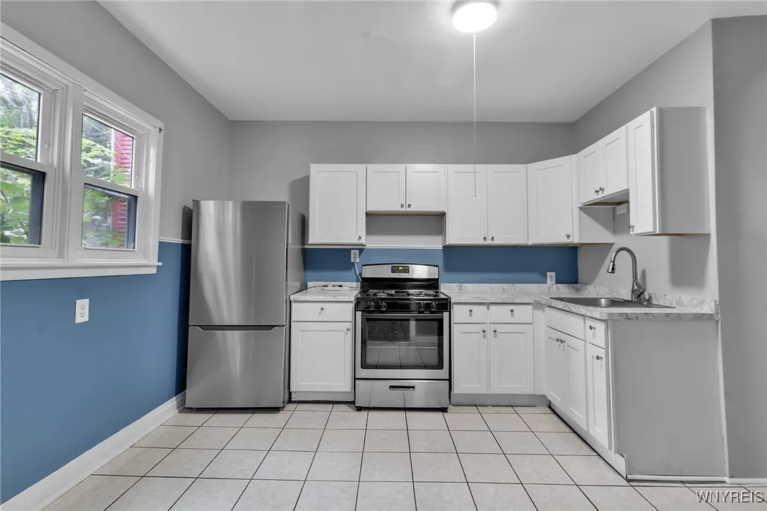341 Bird Avenue, Buffalo, New York 14213, Buffalo, New York 14213, 5 Bedrooms Bedrooms, 8 Rooms Rooms,2 BathroomsBathrooms,Residential,For Sale,341 Bird Avenue, Buffalo, New York 14213,0,B1633371
