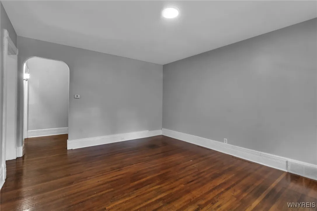 341 Bird Avenue, Buffalo, New York 14213, Buffalo, New York 14213, 5 Bedrooms Bedrooms, 8 Rooms Rooms,2 BathroomsBathrooms,Residential,For Sale,341 Bird Avenue, Buffalo, New York 14213,0,B1633371