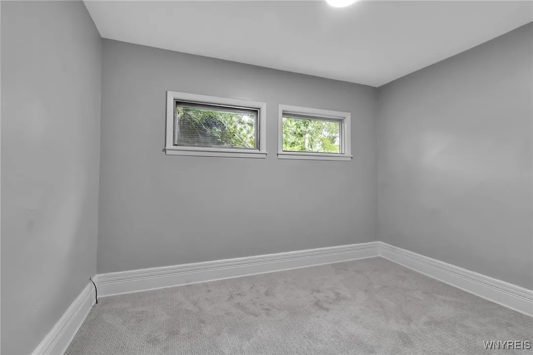 341 Bird Avenue, Buffalo, New York 14213, Buffalo, New York 14213, 5 Bedrooms Bedrooms, 8 Rooms Rooms,2 BathroomsBathrooms,Residential,For Sale,341 Bird Avenue, Buffalo, New York 14213,0,B1633371