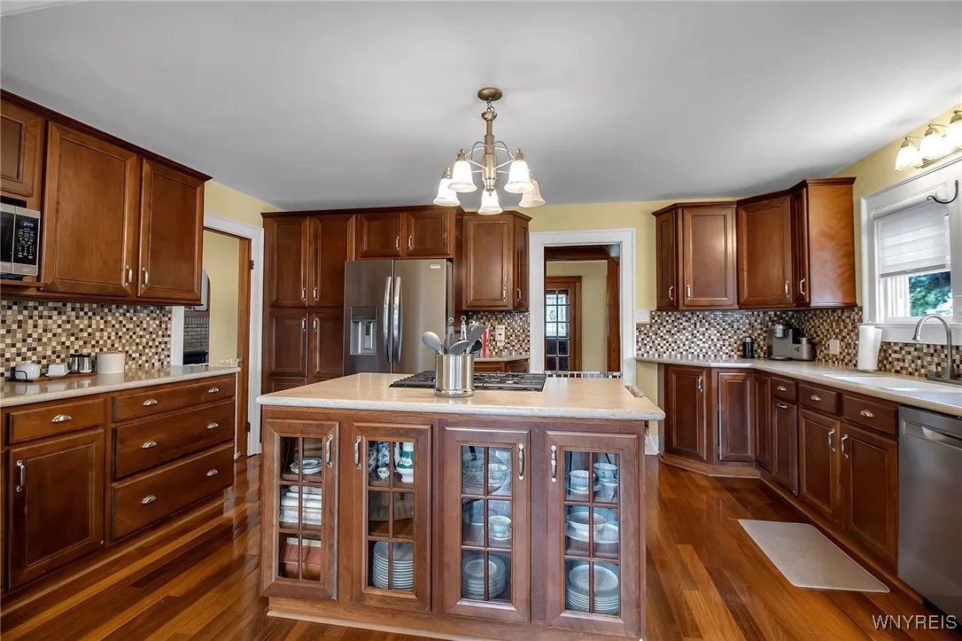 7196 Ward Road, Wheatfield, New York 14120, Wheatfield, New York 14120, 3 Bedrooms Bedrooms, 10 Rooms Rooms,1 BathroomBathrooms,Residential,For Sale,7196 Ward Road, Wheatfield, New York 14120,B1633608