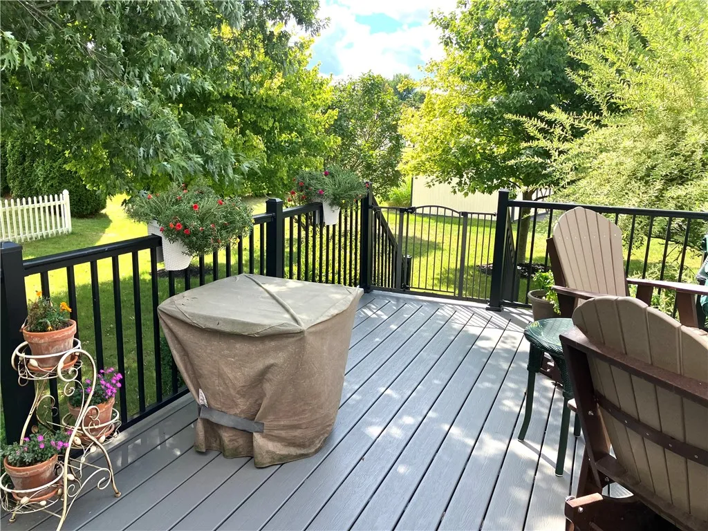 6381 Roberts Drive, Victor, New York 14564, Victor, New York 14564, 4 Bedrooms Bedrooms, 7 Rooms Rooms,2 BathroomsBathrooms,Residential,Closed,6381 Roberts Drive, Victor, New York 14564,0,R1633688