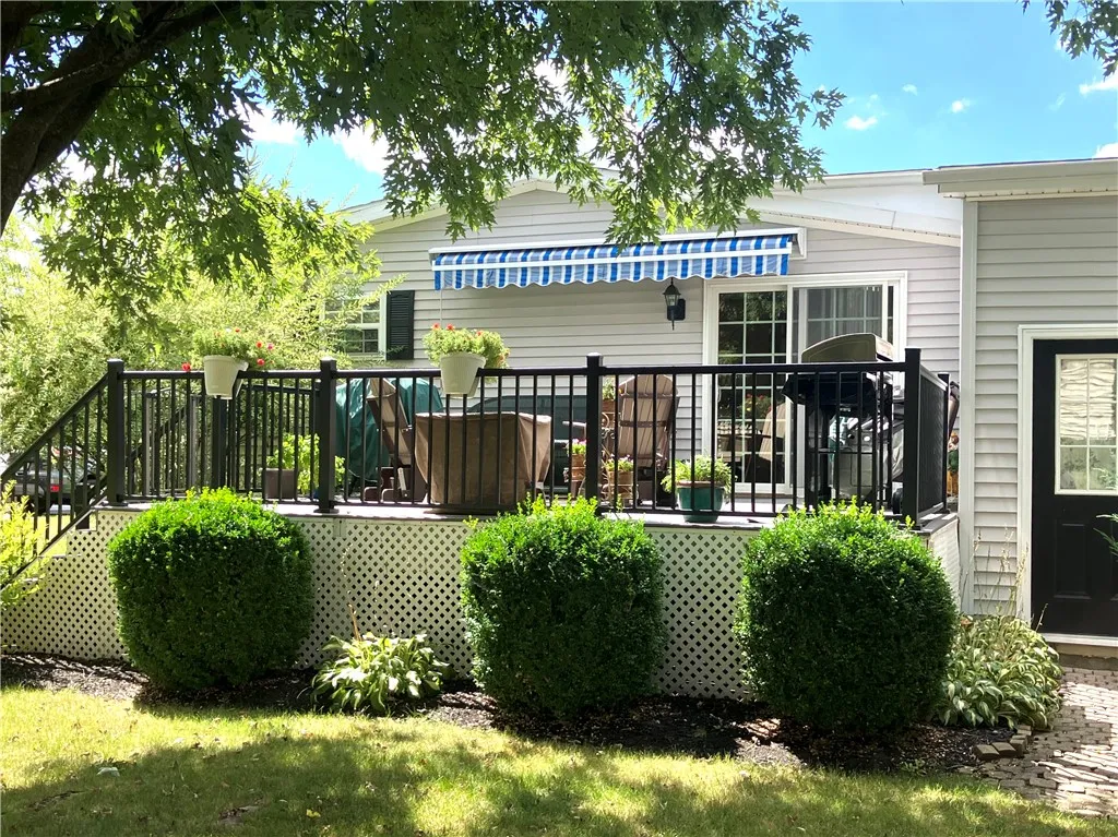 6381 Roberts Drive, Victor, New York 14564, Victor, New York 14564, 4 Bedrooms Bedrooms, 7 Rooms Rooms,2 BathroomsBathrooms,Residential,For Sale,6381 Roberts Drive, Victor, New York 14564,R1633688