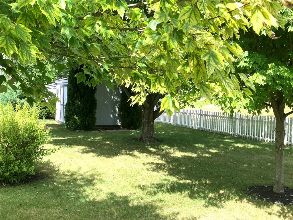 6381 Roberts Drive, Victor, New York 14564, Victor, New York 14564, 4 Bedrooms Bedrooms, 7 Rooms Rooms,2 BathroomsBathrooms,Residential,For Sale,6381 Roberts Drive, Victor, New York 14564,R1633688