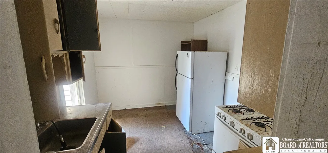 Upper back apt